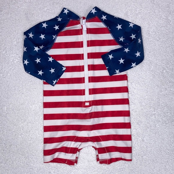 Old Navy Patriotic Flag Toddler Rashguard Swim Suit Romper Unisex 3/6 mo - Picture 1 of 7